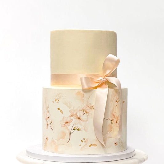 Delicate floral cake